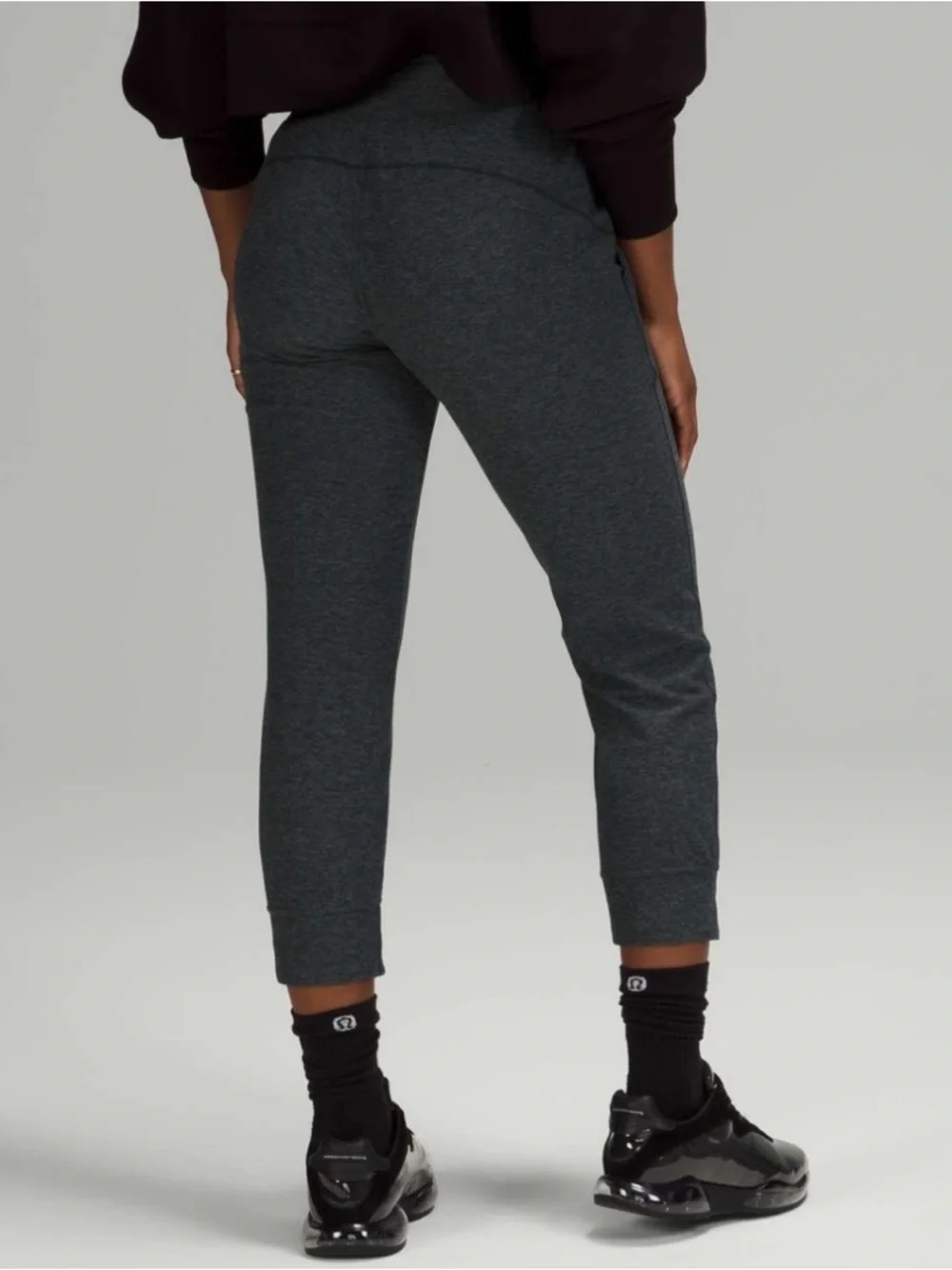 Lululemon Ready to Rulu Crop - Picture 2 of 9